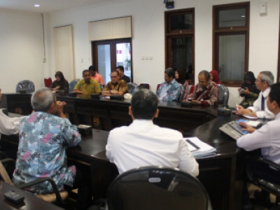 Bangka Tengah Regency Representatives Visit YSU to Discuss Cooperation on Teacher Development