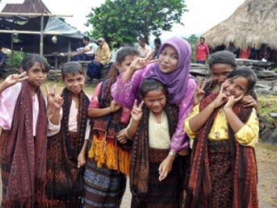 Teaching Junior High School Students at Wolojita, Ende Disrict, Nusa Tenggara Timur